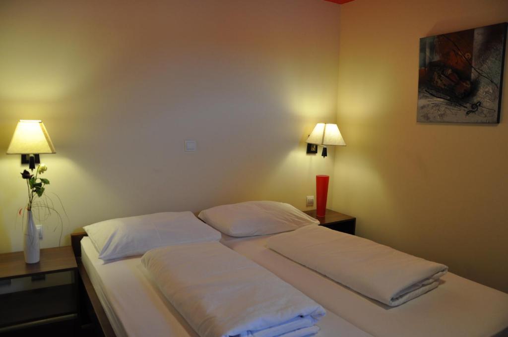 ביוגראד נה מורו Hotel Carpymore חדר תמונה