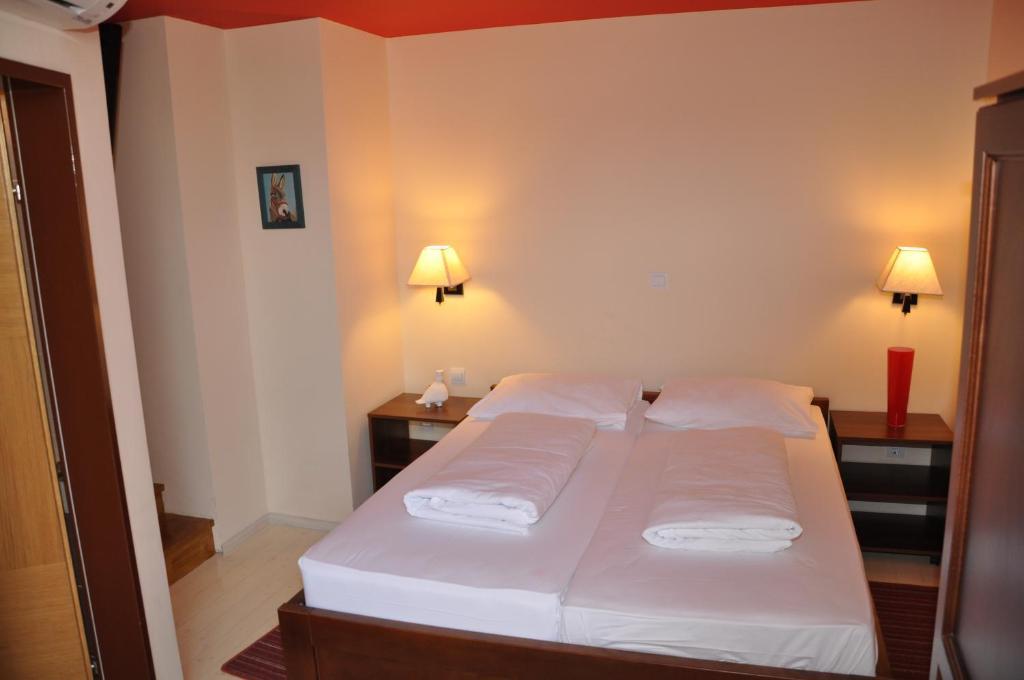 ביוגראד נה מורו Hotel Carpymore חדר תמונה